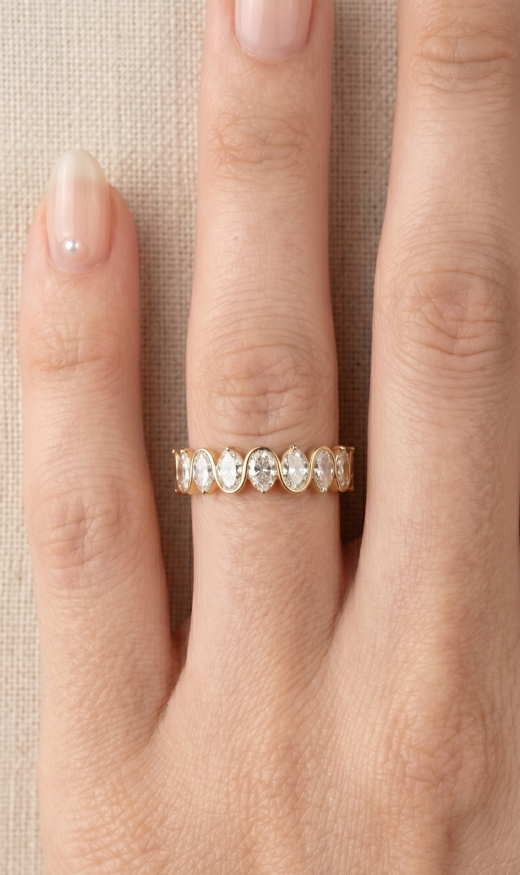 Aurora Oval Ring