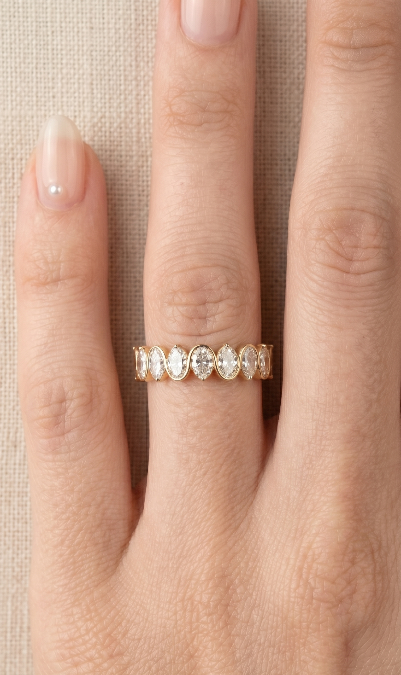Aurora Oval Ring