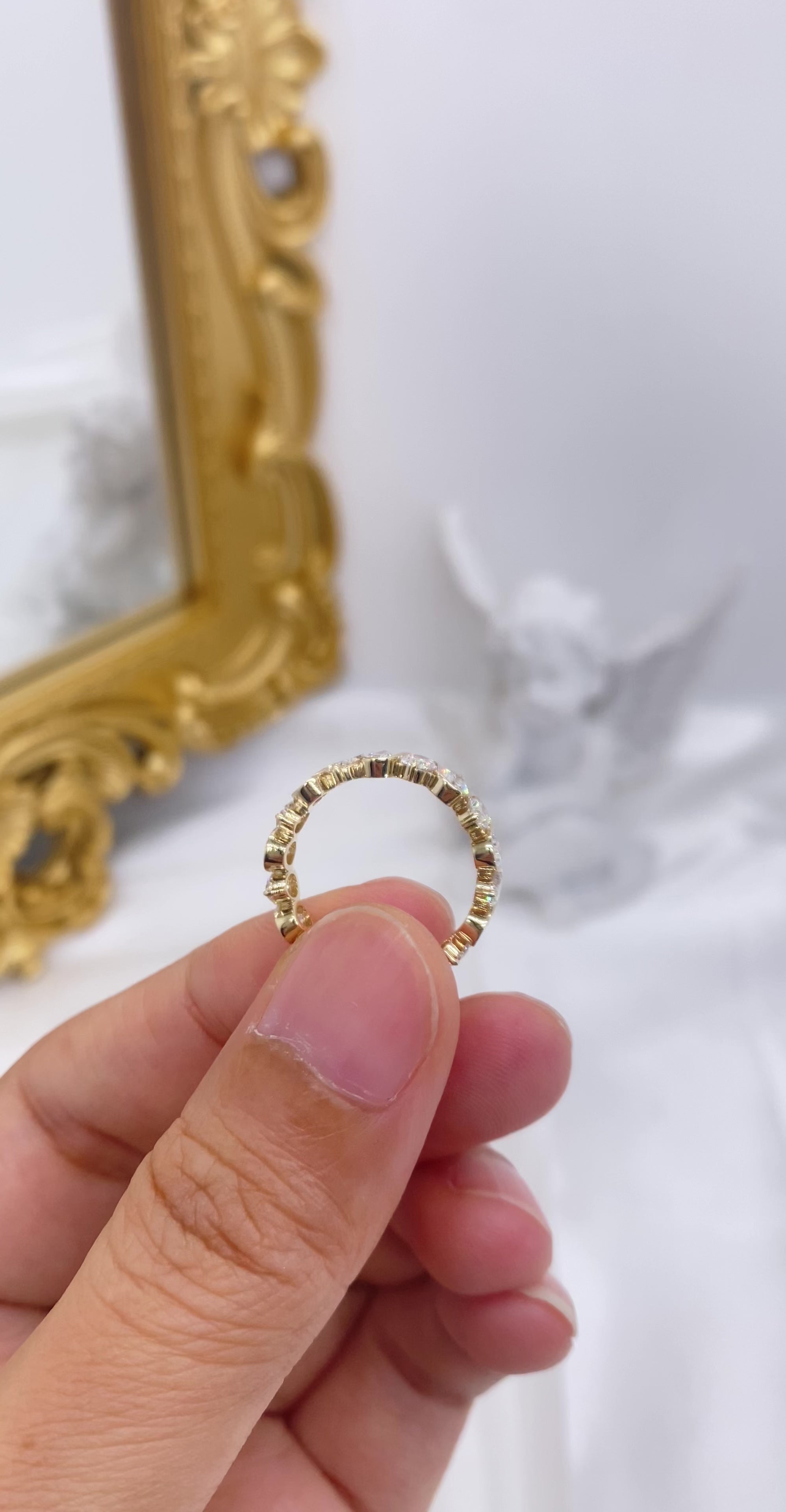 Aurora Oval Ring