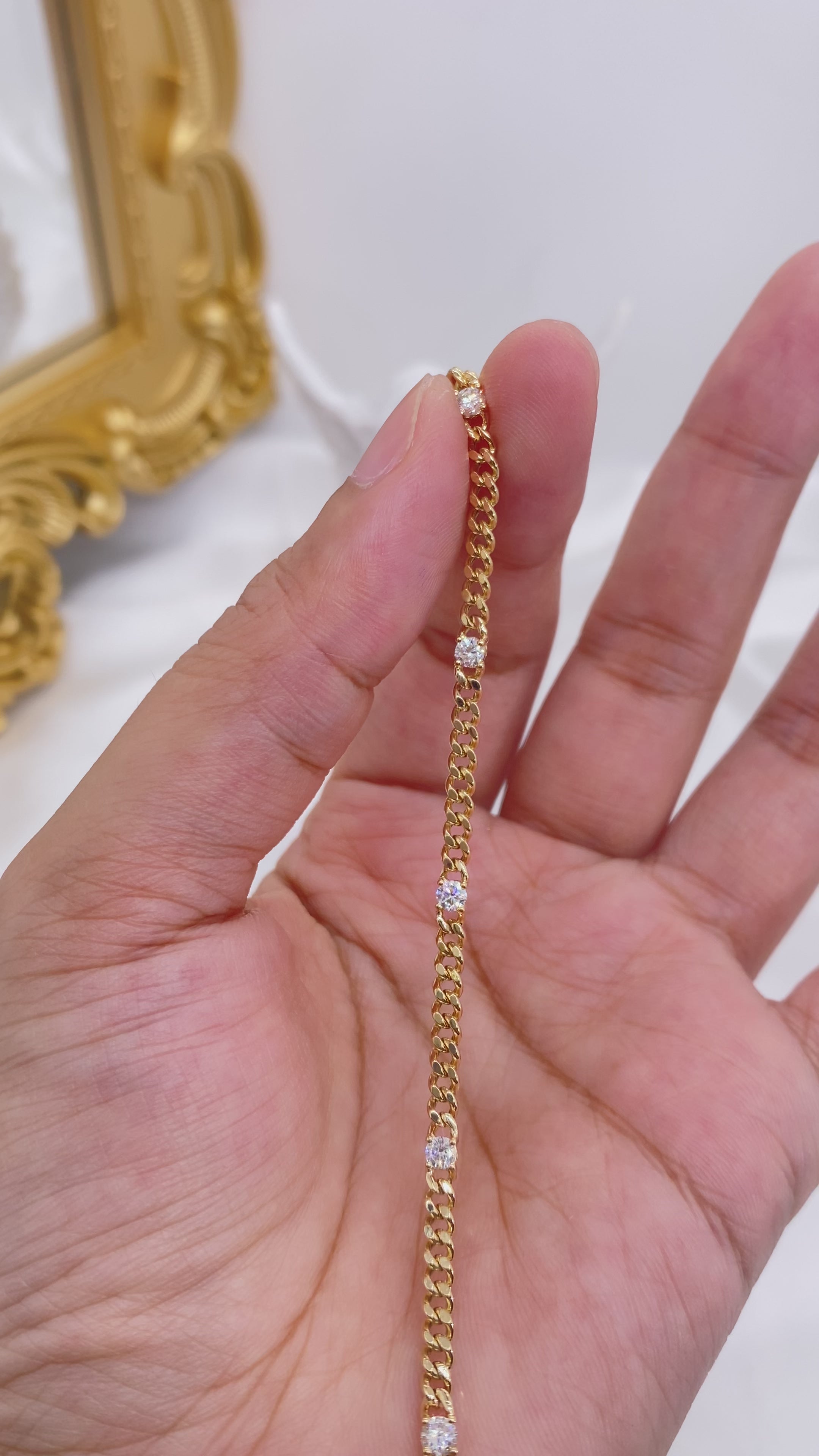 Lumina Cuban Chain Bracelet